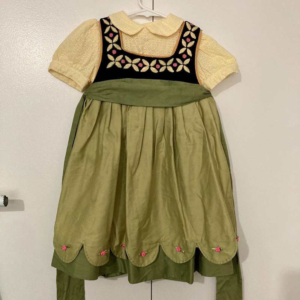 Anna of Arendelle Jumper and Blouse Size 4